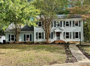 3 Katies Cir, Newport News, VA 23606