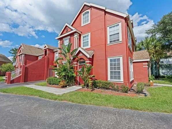 9578 Lake Chase Island Way #9578, Tampa, FL 33626