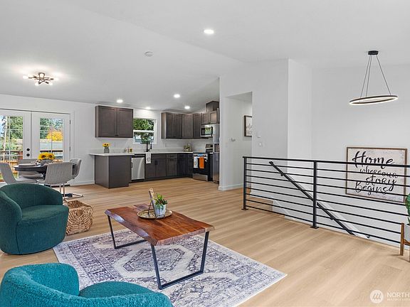 4th image of 16803 13th Avenue Ct E