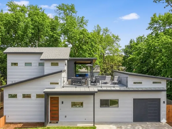906 Brentwood St #2, Austin, TX 78757