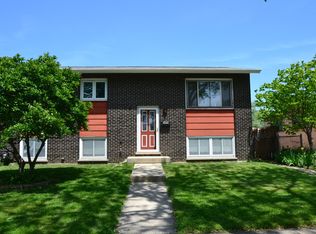 3616 W Scott Dr, Alsip, IL 60803