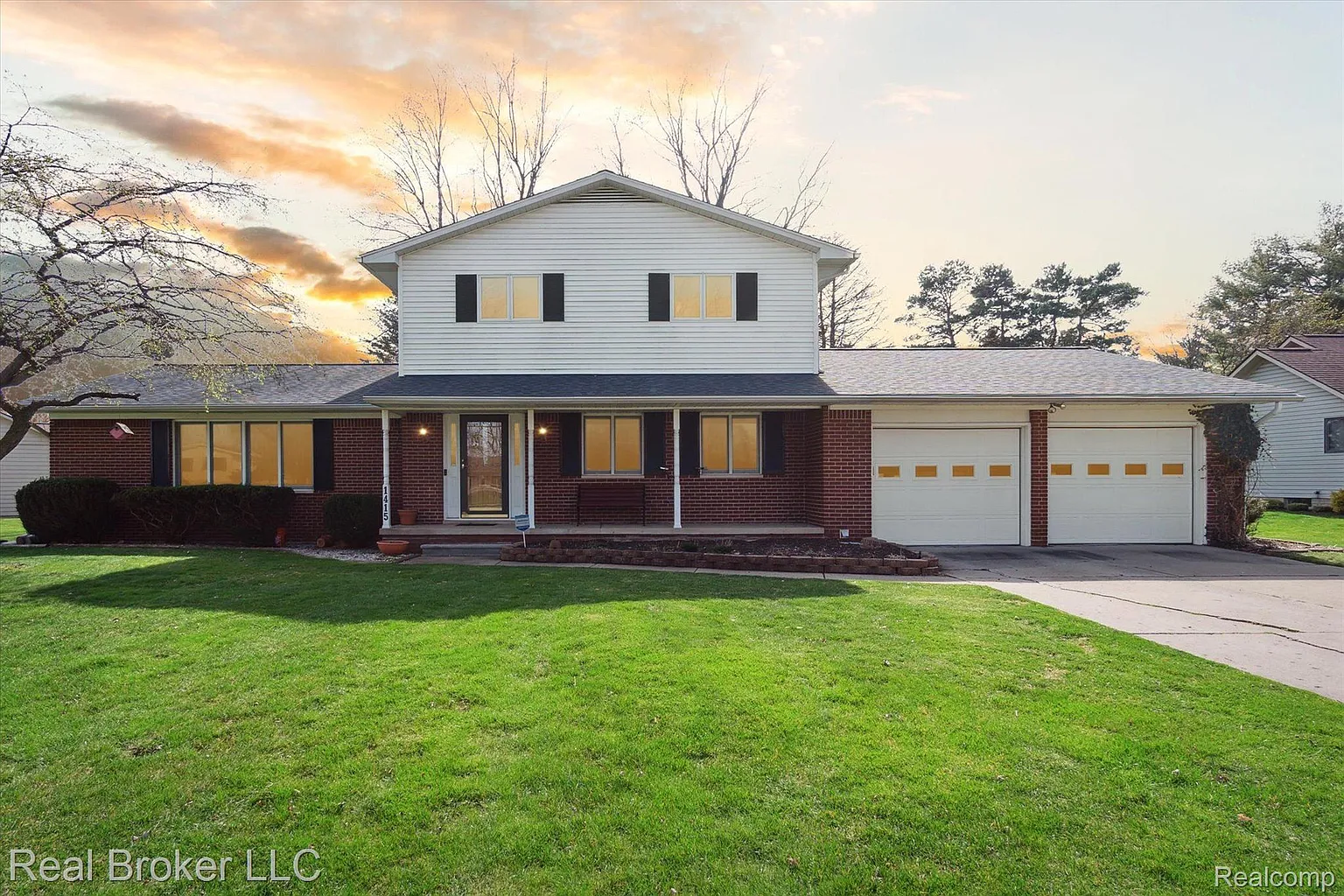 1415 Meadow Green Ln photo 1