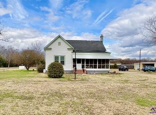 205 White Rd, Byron, GA 31008