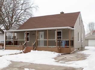 5416 33rd Ave, Kenosha, WI 53144