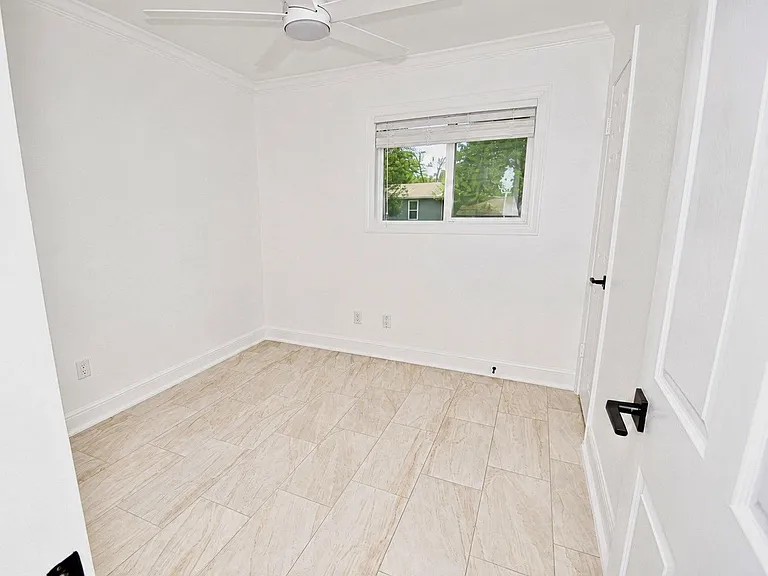 6027 Bluebell Cir — Photo 13