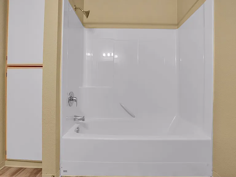 Live the South Salem Lifestyle: Walkable city, beautiful nature, endless possibilities. — Photo 51