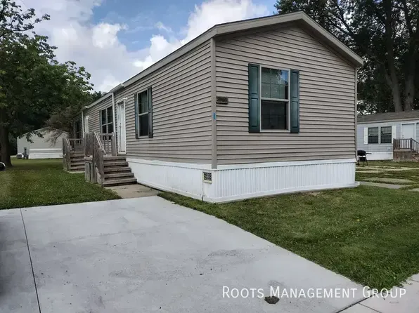 2443 Gena Ann Ln, Flint, MI