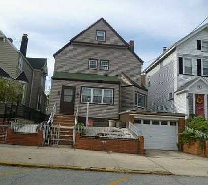 2nd image of 57-59 W 4th St
