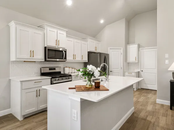 608 Bighorn Pass, Denton, TX 76210