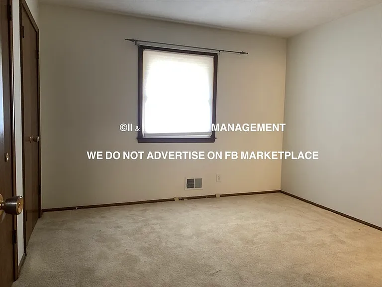 1408 SW Sunset St — Photo 14