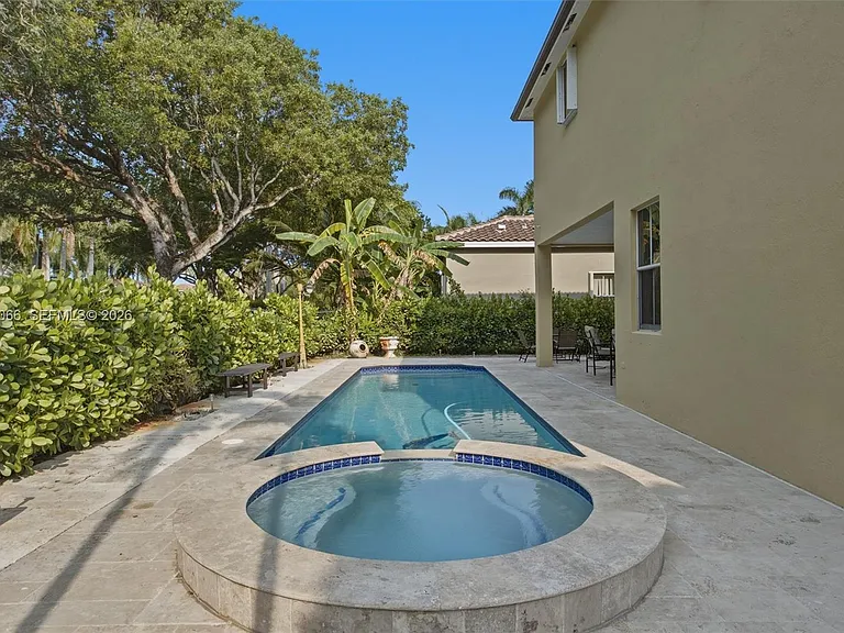 16781 SW 38th St — Photo 44