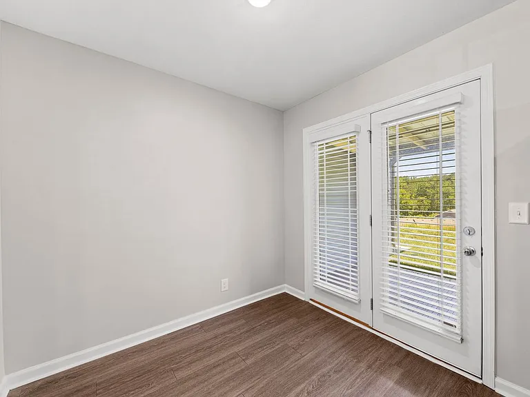 119 Davis Ridge Ln — Photo 13