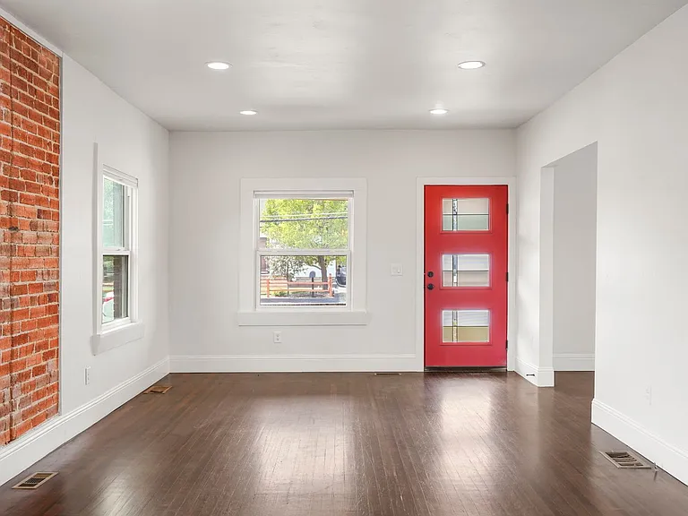 5350 Tejon St — Photo 4