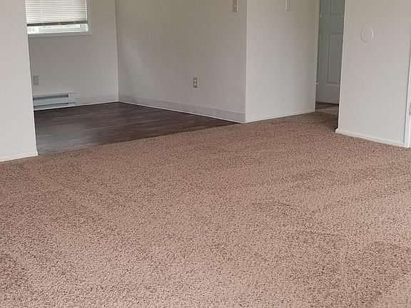 2nd image of 1420 Pacific Ave N APT 21