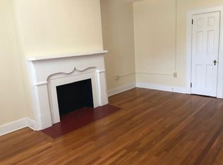 142 N Washington St APT 2, Winchester, VA 22601