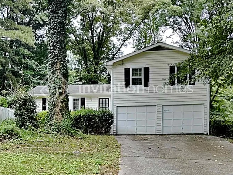 3246 Bruckner Blvd — Photo 1