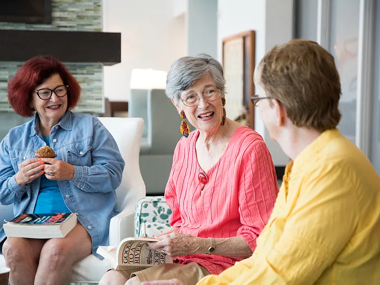 Overture Mueller - 55+ Active Adult Apartment Homes — Photo 26