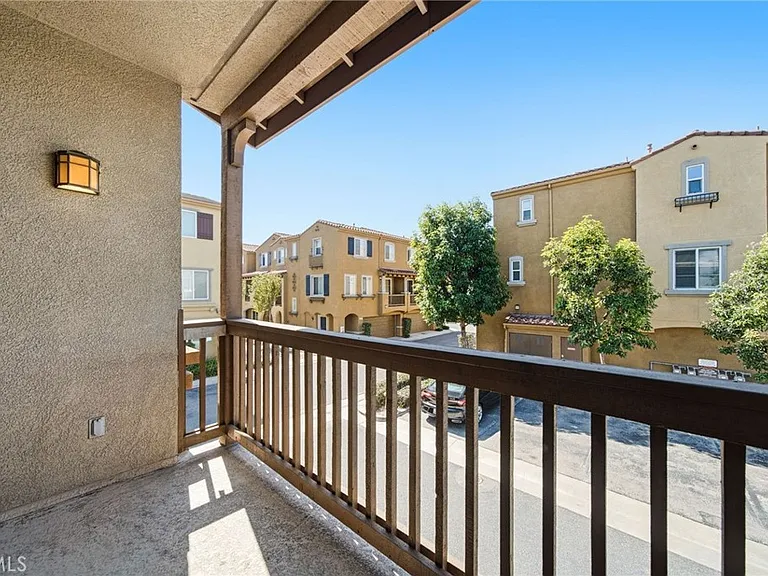 22919 Mariposa Ave #910 — Photo 10