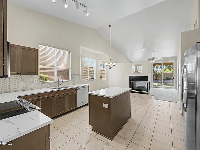 4545 E Rowel Rd — Photo 2