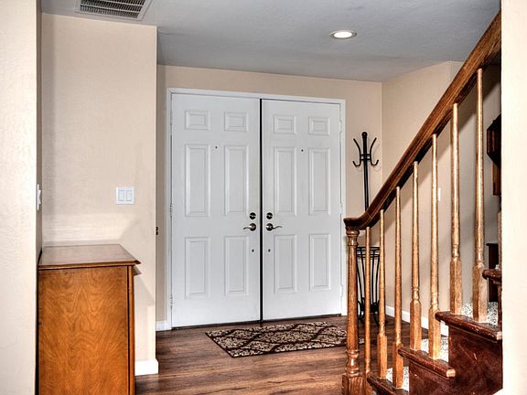 4th image of 3563 Sunnyhaven Dr