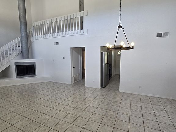 2nd image of 5429 Overlook Dr NE