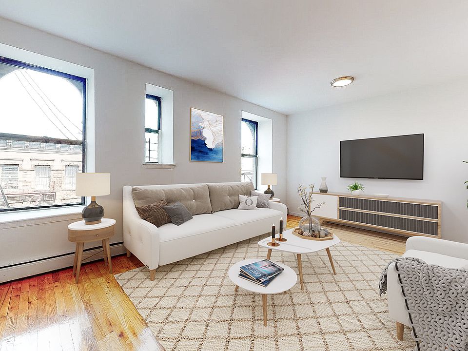 1st image of 349 Manhattan Ave APT 5A