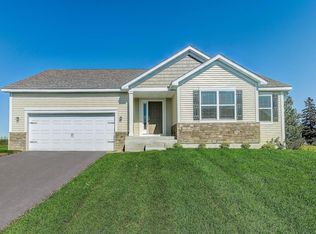 1090 Sunset Ave, Montrose, MN 55363