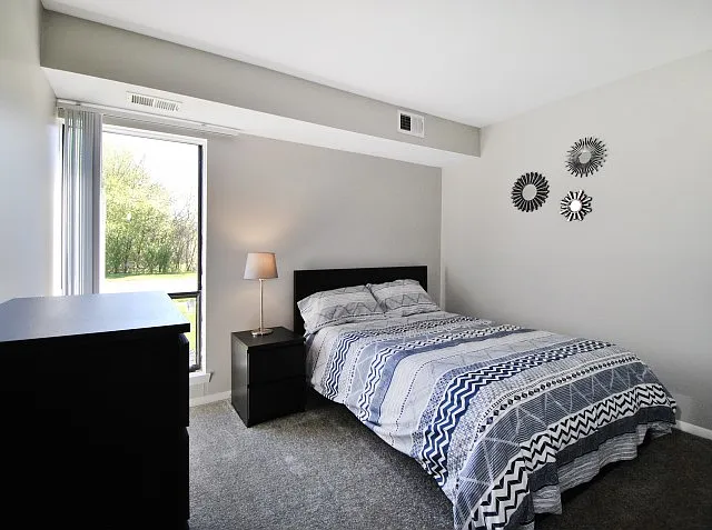 214 S Hewitt Rd — Photo 18