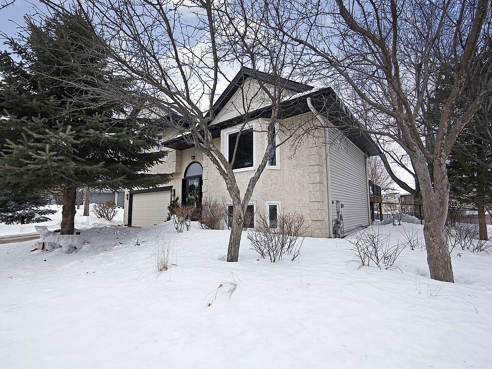 1st image of 852 Winterberry Ct