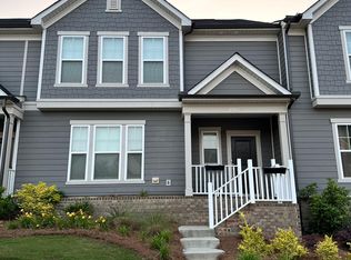 23125 Clarabelle Dr, Charlotte, NC 28273