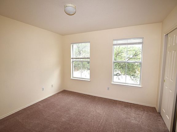 3rd image of 14000 Cambourne Dr