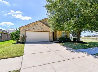 2023 Manchester Crossing Dr, Fresno, TX 77545