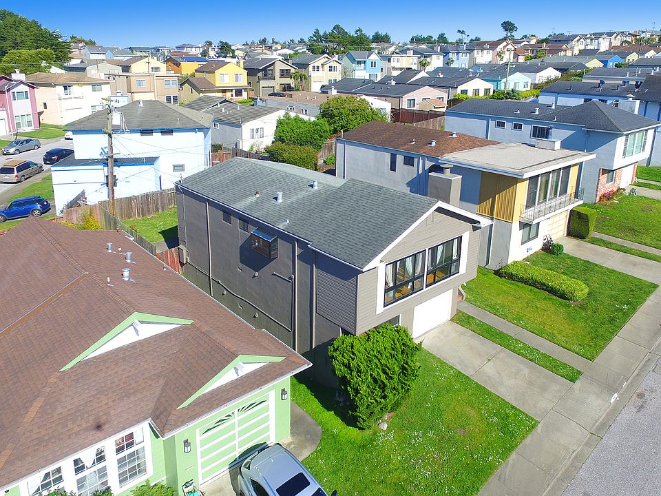 1st image of 383 Imperial Dr