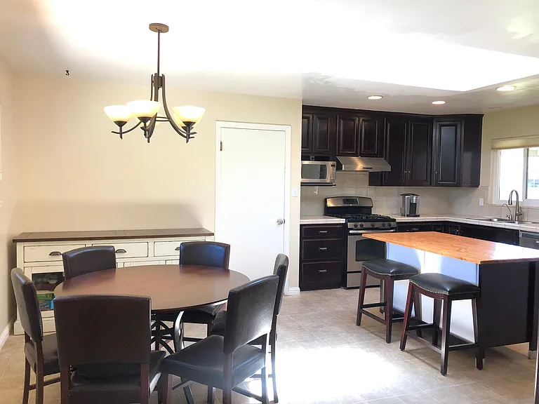 958 Durlane Ct — Photo 8