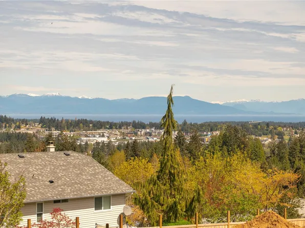 2302 Arbot Rd #101, Nanaimo, BC V9R 6V4