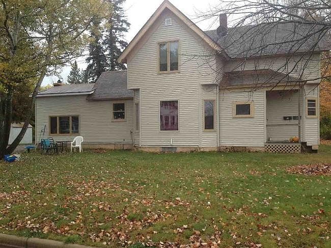 2nd image of 611 N Poplar St