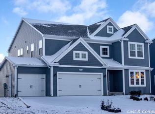 6605 Dutton Trail Dr SE, Caledonia, MI
