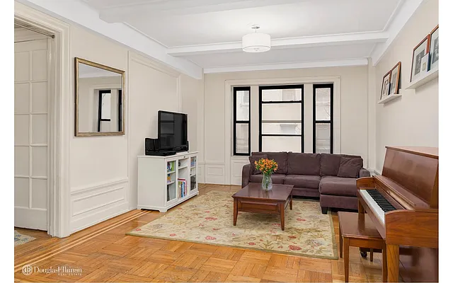 Sold by Douglas Elliman | media 15