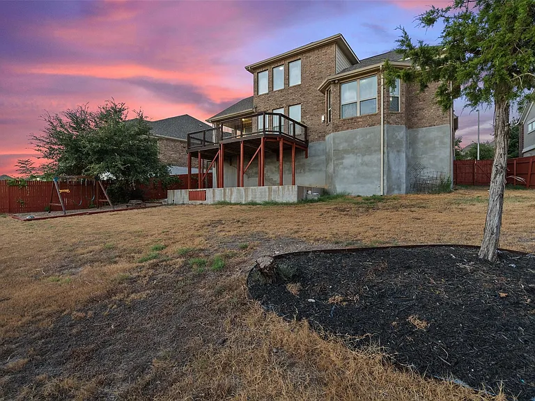 8417 Evelina Trl — Photo 35