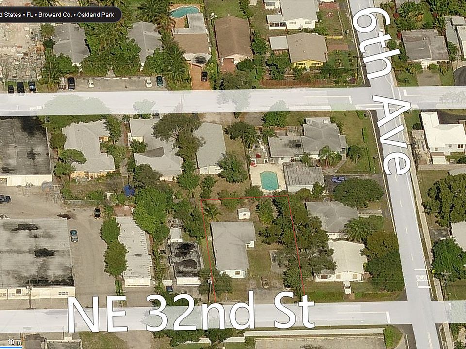 2nd image of 571-581 NE 32 St