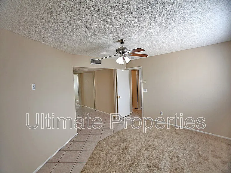 6337 W Turquoise Ave — Photo 4
