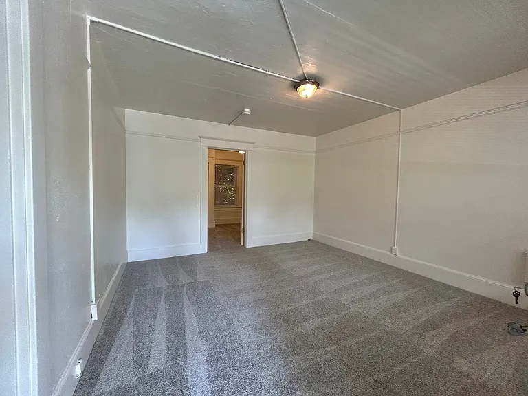 Dover Apartments — Photo 6