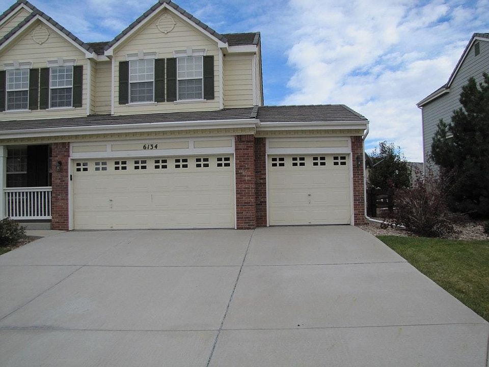 3 Car garage