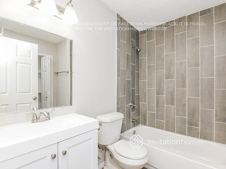 208 Ennis St — Photo 16