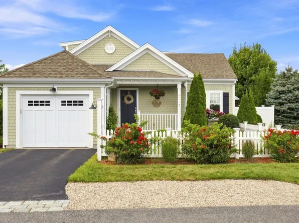 3 Saltwater Circle, Mashpee, MA 02649