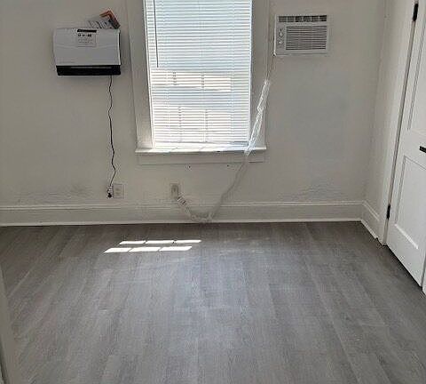 5th image of 1491 Fleming St #A