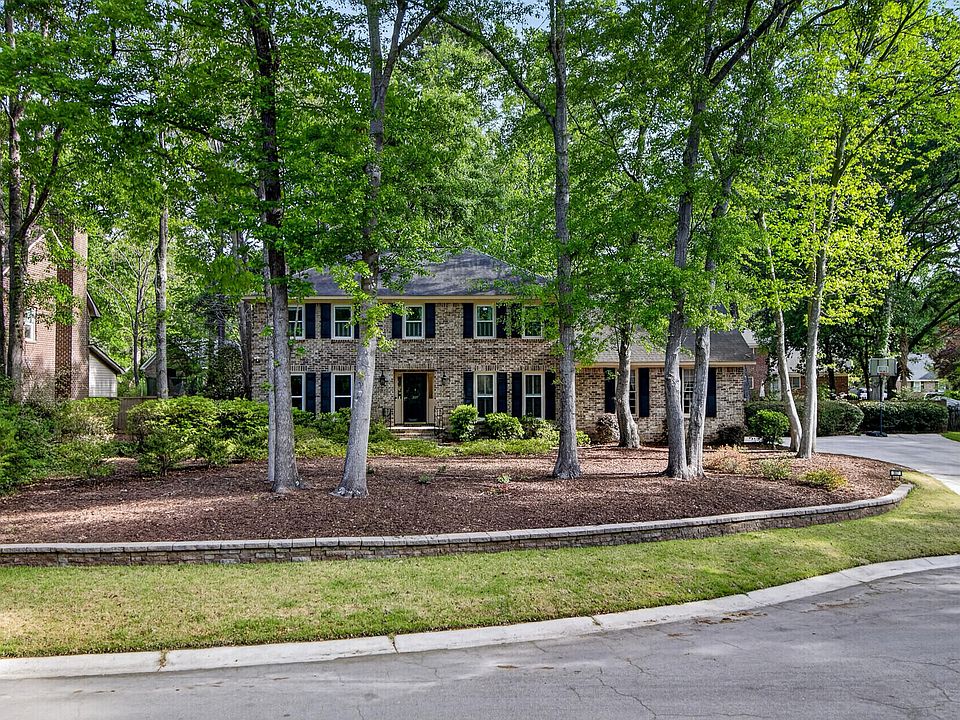 1st image of 307 High Grove Rd