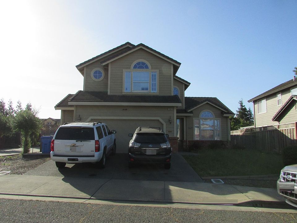 1st image of 1562 Henry Way