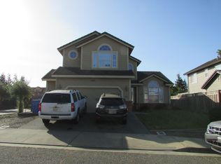 1562 Henry Way, Petaluma, CA 94954