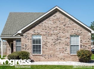 7259 Alexander Rd, Olive Branch, MS 38654